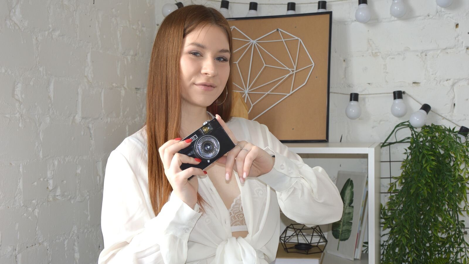 SabrinaCyrus webcam show