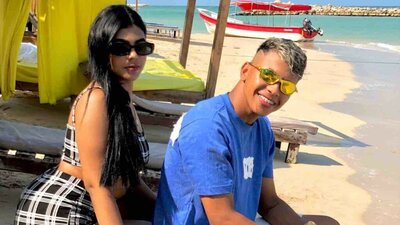 SofyAndJoel webcam show