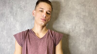 TommyLendo webcam show