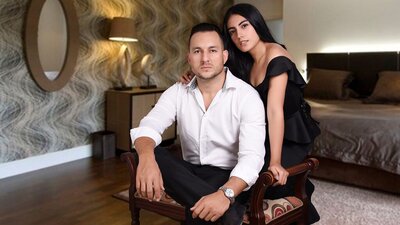 TonnyandMia webcam show