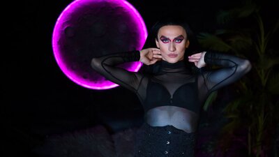 UrsulaShade webcam show
