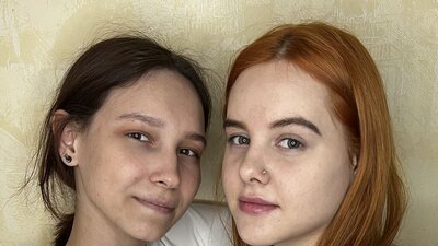 VivianaAndAureli webcam show