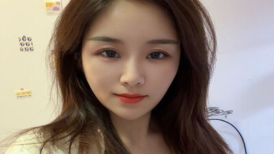 XinyUeya webcam show