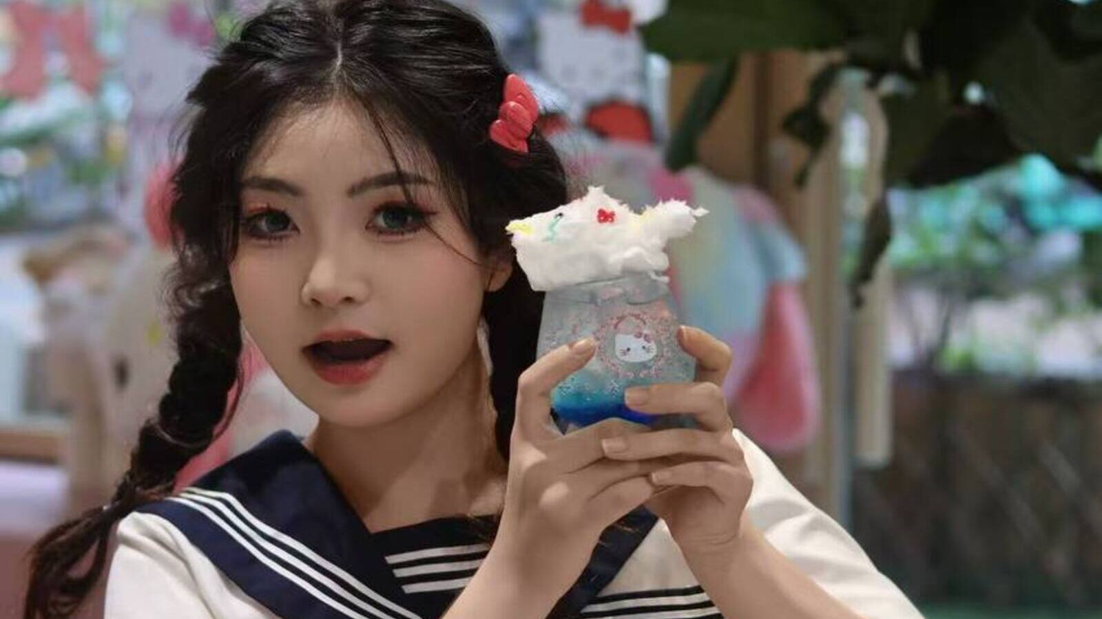 YangyiXiao webcam show